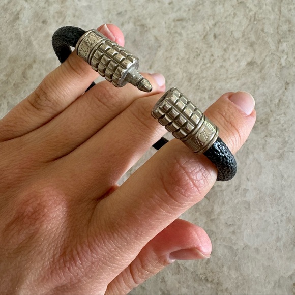 Louis Vuitton Men’s Digit Bracelet - Picture 2 of 5